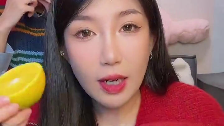 纯甜无酸的哦 皮薄肉厚 汁水多 我的是果王哈 自己在家吃没必要拍太大呢 中等大小就ok#快来一起尝个