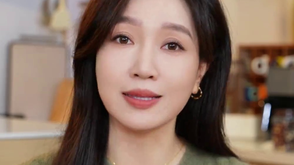 忘不掉！现烤蛋挞的快乐真的值得尝试一次！外酥里嫩，焦香酥脆~ #谁懂这一口的好吃程度 #现烤蛋挞 #