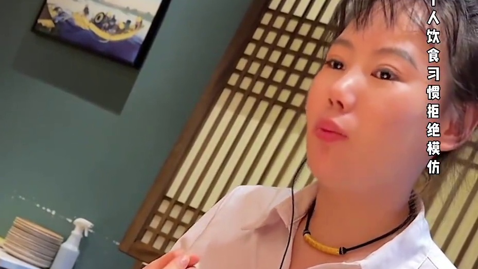 盘帝王蟹和牛M9自助 遭店长警告！