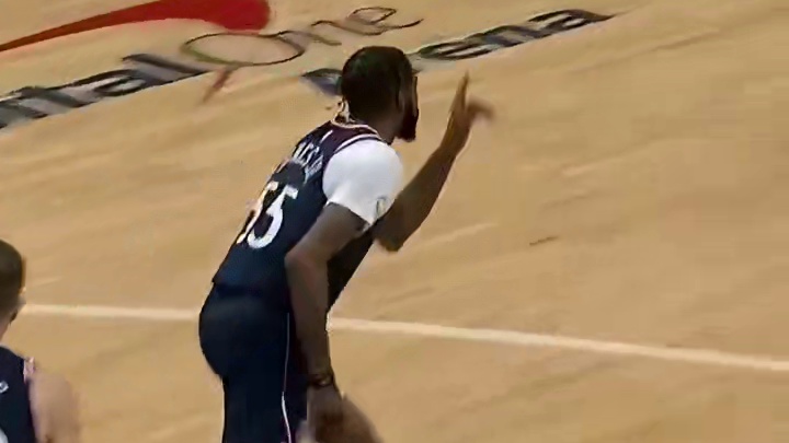 火箭登限时返场！哈登22中13爆砍43分7助攻，正负值+25，三节打卡下班！上一次哈登常规赛砍下40