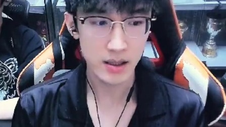 当白帝财神爷狂秒内功箱子后 