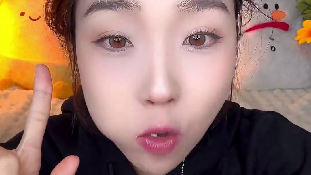 品质真的很棒！！！！姐妹们！！！！三个口味都很好吃！咸口我更喜欢！到手6个哦！配料表干净！
蔓越莓奶