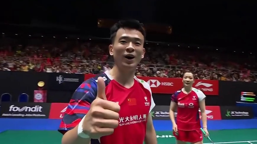 郑思维官宣退出国际赛场曾经大杀四方的维神每个瞬间都让你心潮澎湃！