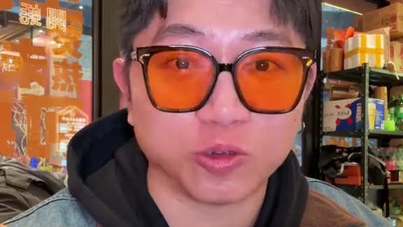 人均几十又是生蚝又是鸡！这个冬天是一点都不会冷了#一口就被惊艳到的美食#心动周末#周末超值#超划算逛