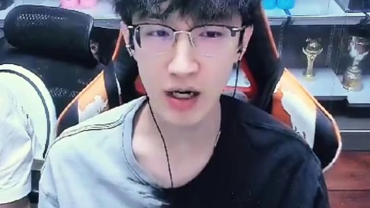 蔡哥帮大橘子看的神兵角色，你们觉得值多少钱？ 