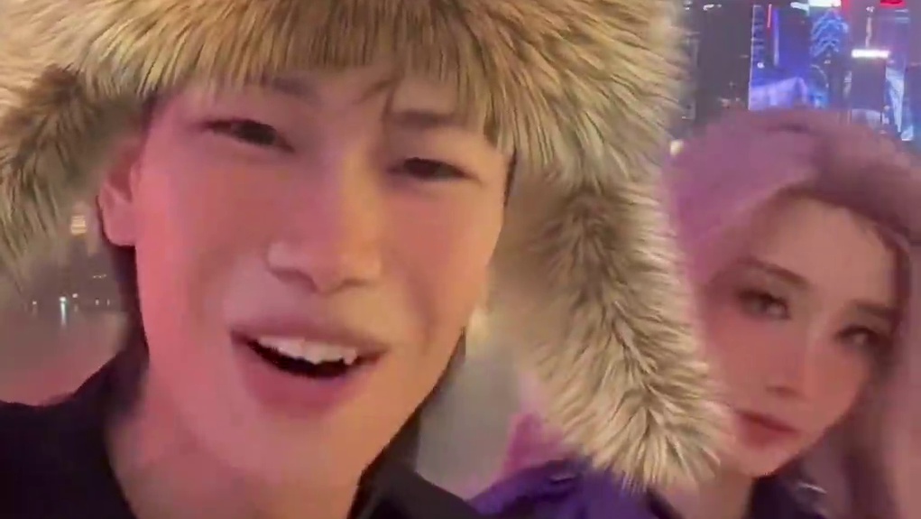 花小龙发型被龟内炸了，王老师COS云悠悠太美了! #王老师  #cf手游9周年 #cf手游  #花小