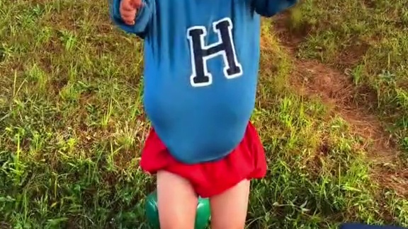 ToRung搞笑 肌肉哥可以给我喝一口吗
#解压 #搞笑#搞笑视频