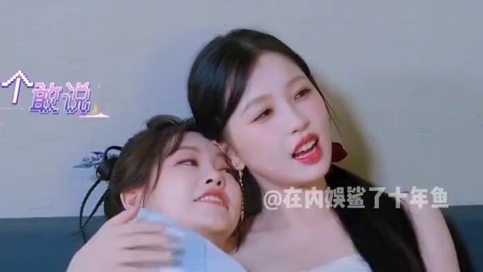 我们#禹宙中欣 的《鸵鸟依人》都有前世今生，嗑到是一个太平常的事儿了！#虞书欣 #丁禹兮 #祝绪丹 