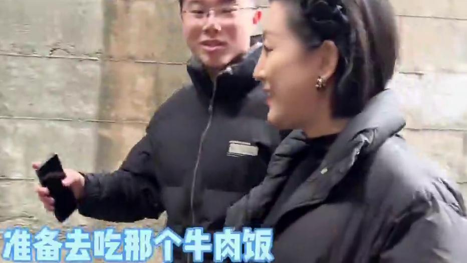 跟着大学生去干饭也太快乐了吧！今儿去的是重庆交通大学～ 有生之年，第一回被这么多人拒绝#重庆高校美食