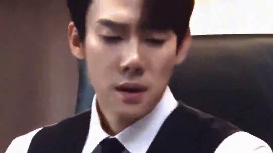 拒绝不了，完全是daddy级别的存在#柳演锡 #现在拨打的电话 #颜值 #韩剧