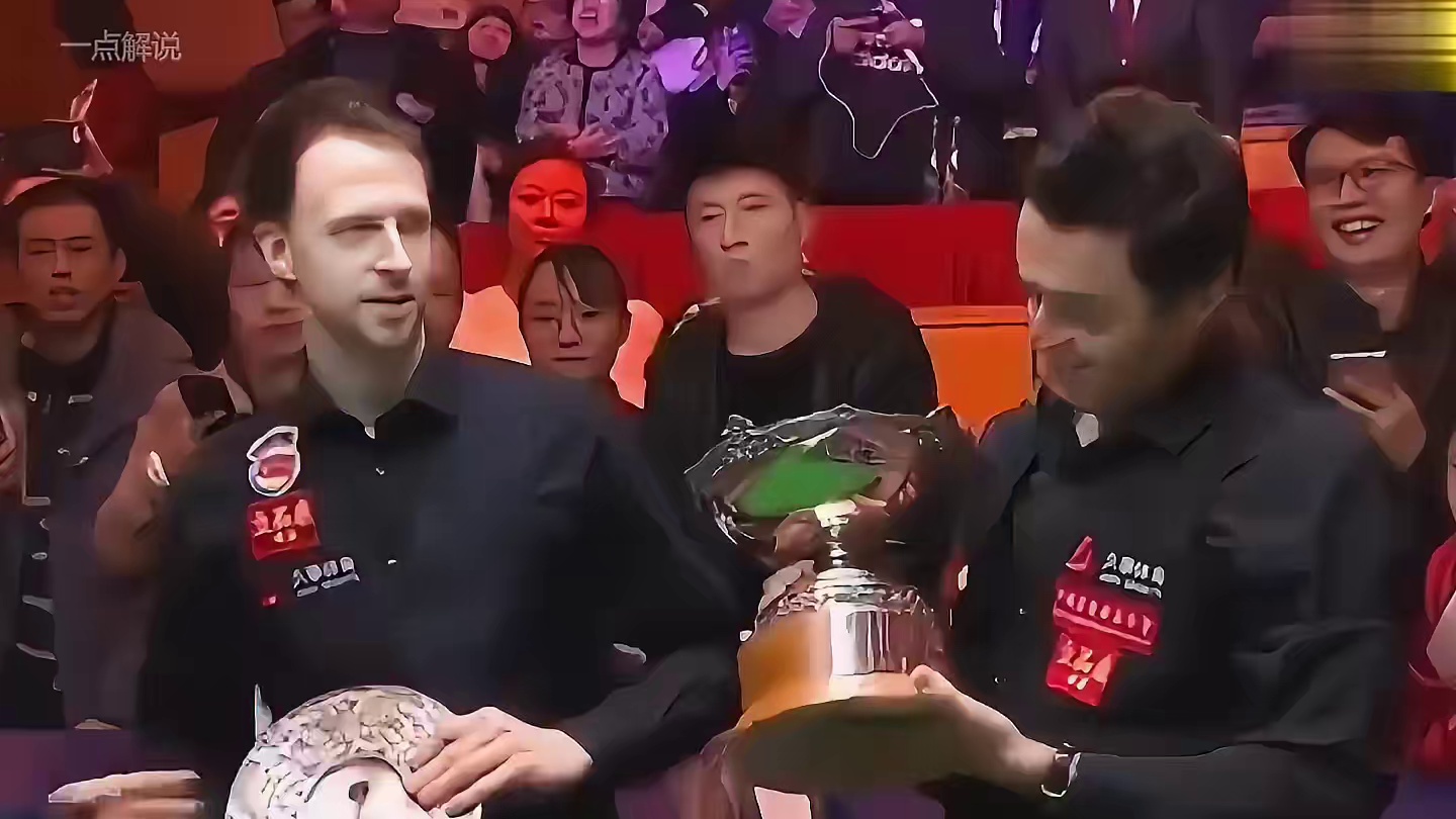 147不握手事件发酵，小特火上浇油！火箭回应为同行争利益被孤立