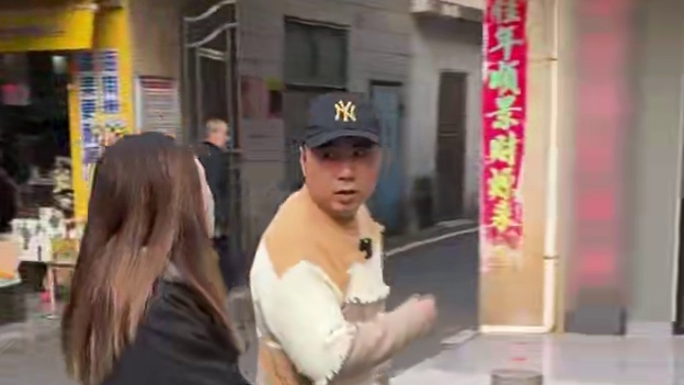 在衡阳怎么花小钱办大事？#衡阳探店 #衡阳探店小龙仔 #小龙带你玩转衡阳 #惠亚奢品 #金包银