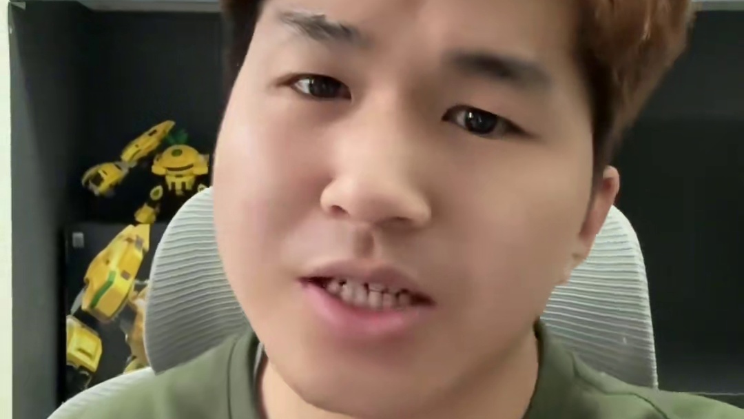 真我Neo7这是要干翻旗舰机？#真我Neo7 #能打原神的充电宝