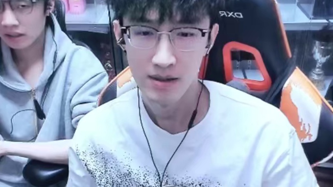 大家有啥推荐游戏吗？ 