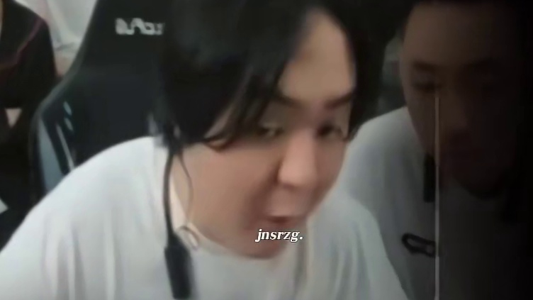 #陈伯全能王 “老猪透露公司办公楼天价租金以及电费 月底将更换直播间”