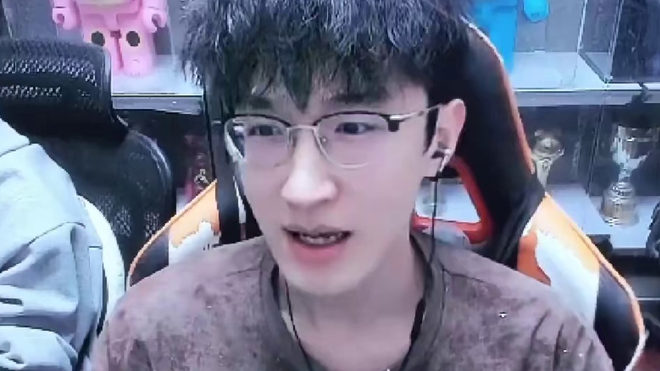 蔡哥的格局还是有点说法的 