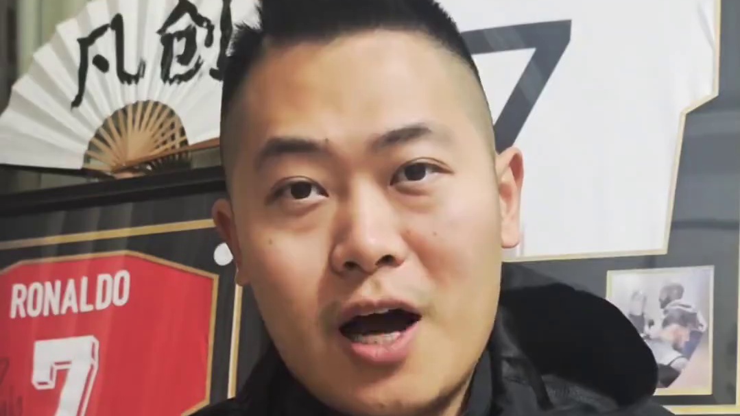 风衣来啦~支持球队定制~ #风衣 #足球装备