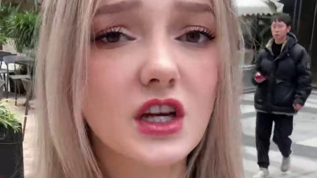 家人们能告诉我我还有救吗？#中医  #外国人在中国  #C妹在成都  #中医面前没有秘密 #中国不能