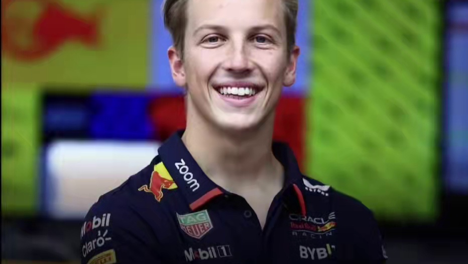 劳森取代佩雷兹？ 2025赛季利亚姆·劳森将取代佩雷兹进入红牛车队？稍后即将官宣？尊嘟假嘟？#202