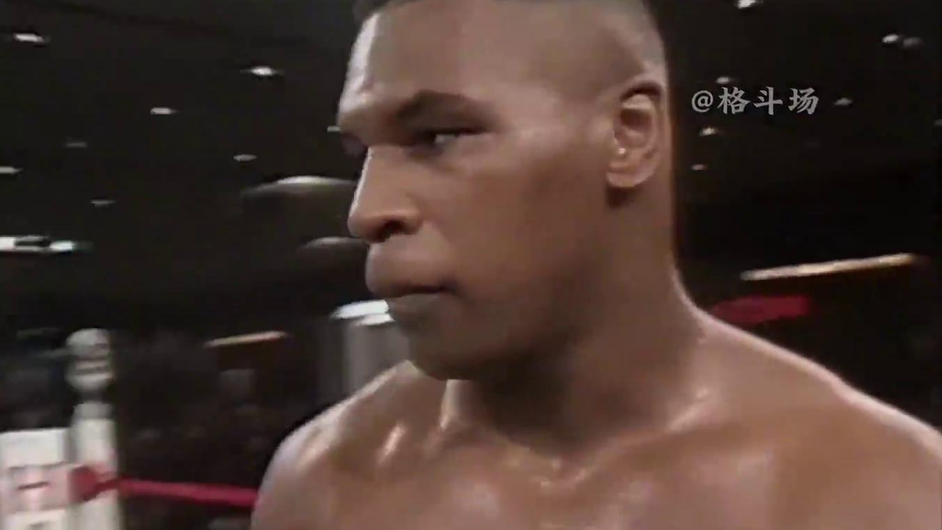 他是泰森职业生涯唯一一个两次被站着KO的男人！#拳击 #泰森