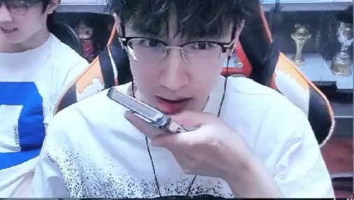 逆水寒补课竟然这么贵吗？ 