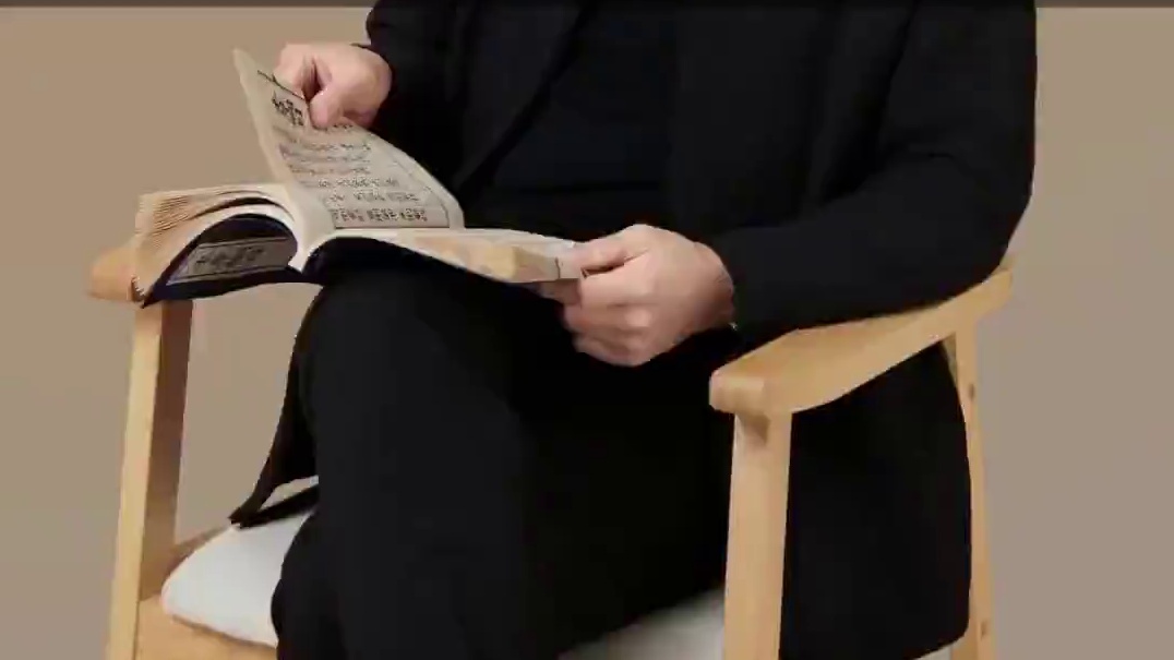 孩子玩手机妈妈扇嘴巴，应该怎么去化解#孩子玩手机 #家庭教育 #玩手机