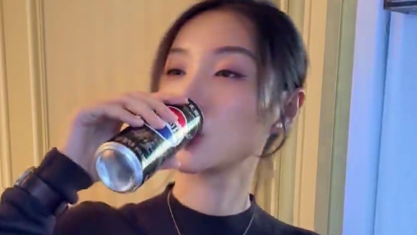 黑神话悟空里的补血葫芦到我手里了，这次可要喝个够~ #黑神话  #尽百事胜天命  #百事无糖我来助你