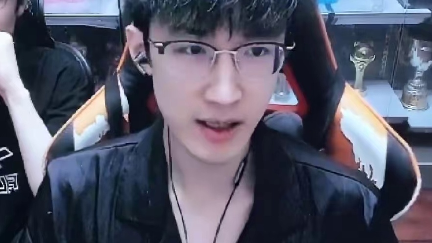 白帝财神爷是白叫的？ 