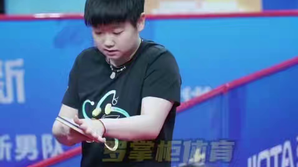 3-0！孙颖莎女双开门红，单局送11比2，加油声响彻场馆，球迷沸腾