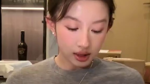 搬家后第一波大开箱来啦～真是啥都有啊！ #开箱 #分享 #购物分享