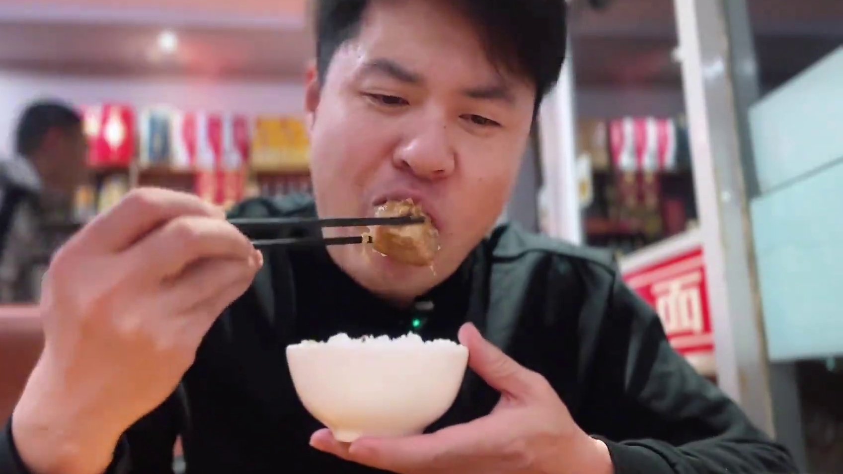 来到巴彦淖尔吃〔杀猪烩菜〕好多朋友推荐的味道真不错 #人间烟火 #省饭课代表 #打卡街边美食 #好好