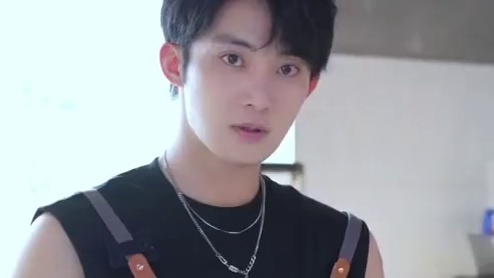 恋爱互动剧《无法抗拒的他们》 #无法抗拒的他们 咖啡厅遇到cursh竟然可以选择？！这是什么神仙剧情