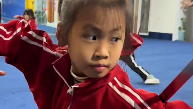 俗话说”冬训肯吃苦，开春猛如虎“坚持就是根本， #武术 #剑术 #中华武术博大精深 #冬练三九夏练三