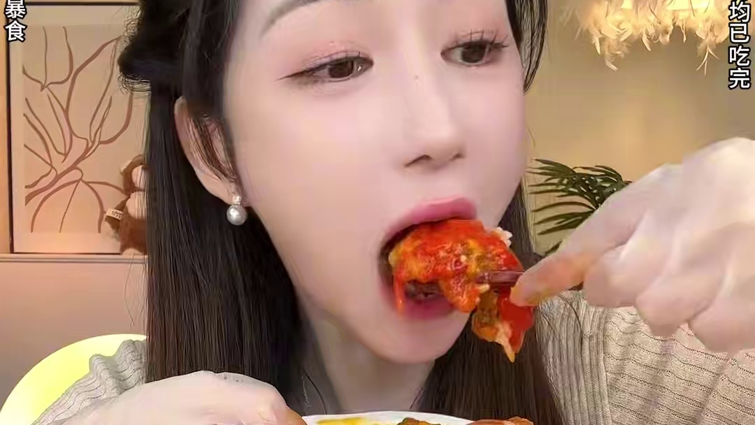 今天的主线任务只有一个，就是把生腌虾吃到爽 #妈呀太香了#一起吃饭吧