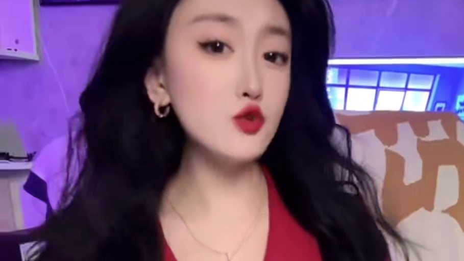 嫁妆+1！原来现在mini主机做的都这么好了！！ 正好给我的电竞房添砖加瓦！#电脑 #diy电脑 #