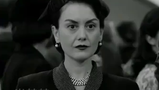 每次都会被这一幕的女性力量震撼到 #女性 #还有明天 #女性力量 #娱乐评论大赏 #女性智慧