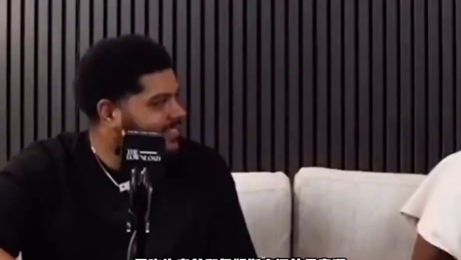 国外博主：吹牛老爹“背打”了詹姆斯？#吹牛老爹 #詹姆斯