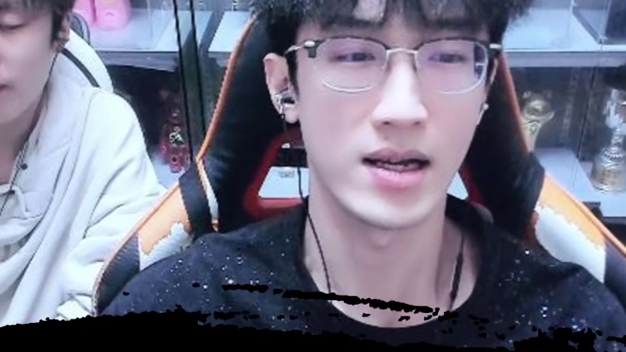 这就是神兵吗？直接提2万秒伤？ 