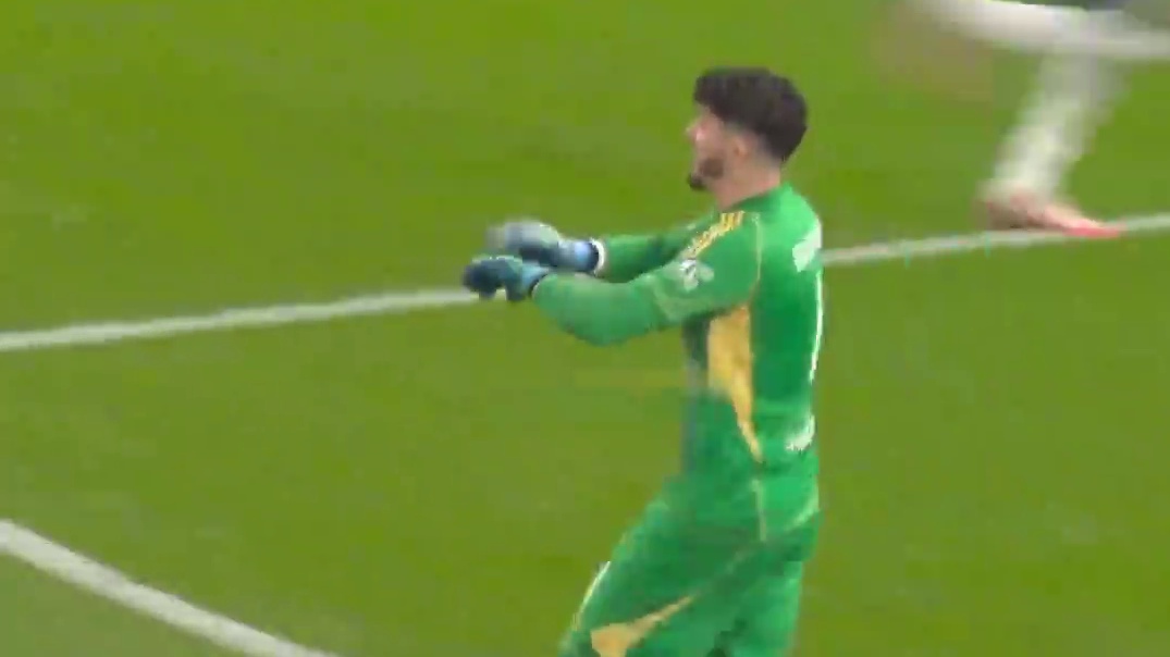 亚洲一哥的金搓你也敢质疑？ #热刺VS曼联 #英超 #孙兴慜 #dou来足球季