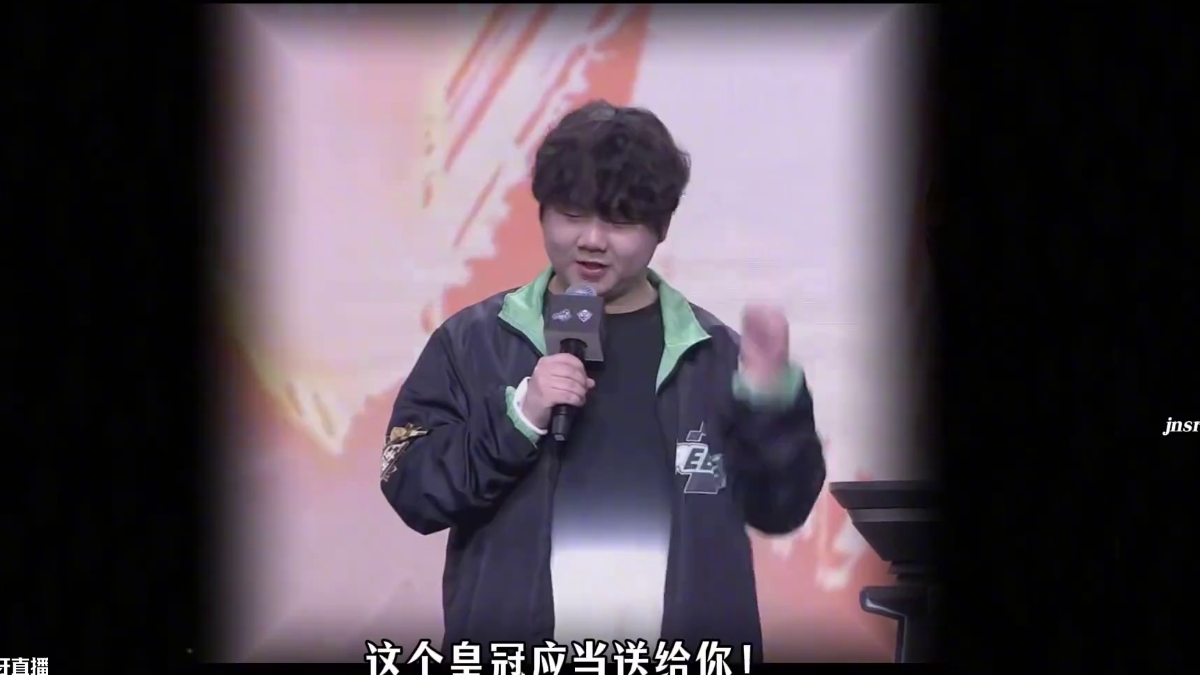 #陈伯全能王 #qq飞车 谭元宵和猴子透露张云彬S18的皇冠已落地陈伯账号 并称时之沙08的成绩很可