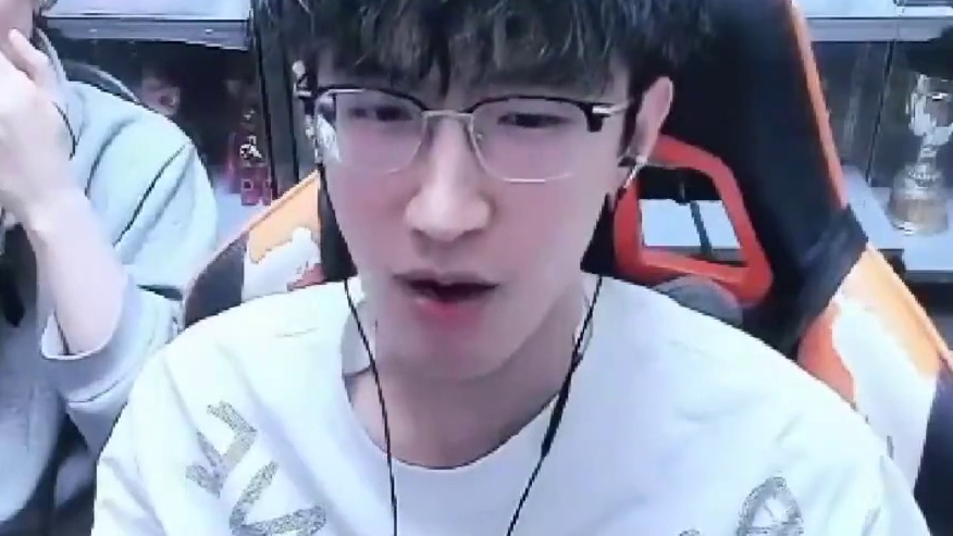 一百万的顶奢给做成这样？ 