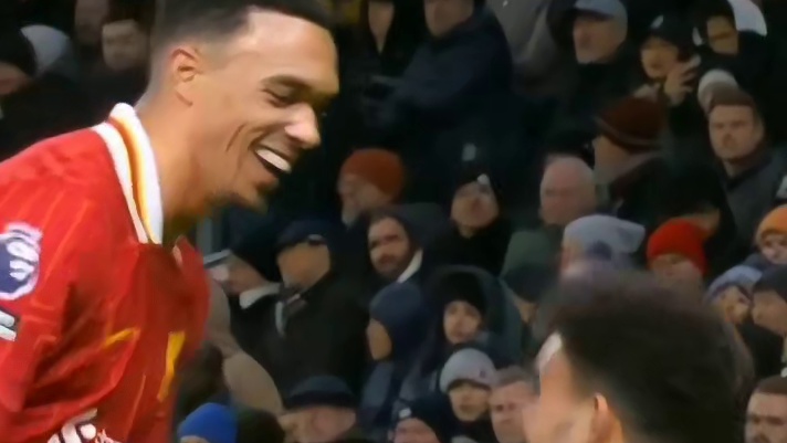 艺术般的传球，值得一次擦鞋庆祝