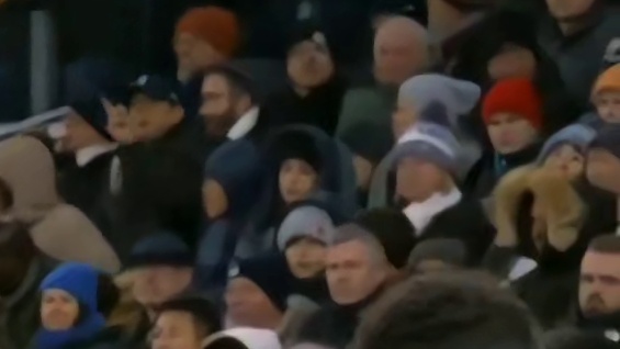 艺术般的传球，值得一次擦鞋庆祝