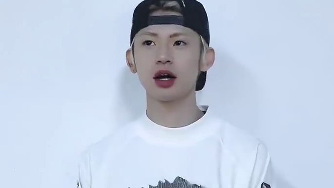 #东方跨年第二波阵容官宣  #王琳凯加盟东方卫视跨年 “进步进步进步”，重要的事情说三遍！与#王琳凯