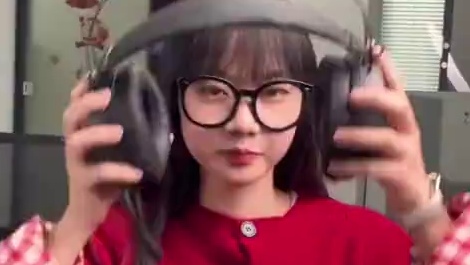 还好跑得快…别想多挣我一分钱#剪发刺客刺不到我 #网吧刺客 #瞬移挑战 #游戏