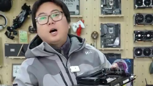 抽了吧！Ultra9旗舰处理器！谁的？万一呢？ #CPU #diy装机 #电脑 #显卡 #诛仙世界