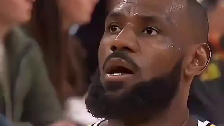 来了！历史第一人，詹姆斯圣诞大战500分。 詹姆斯圣诞大战500分  湖人vs勇士 NBA圣诞大战