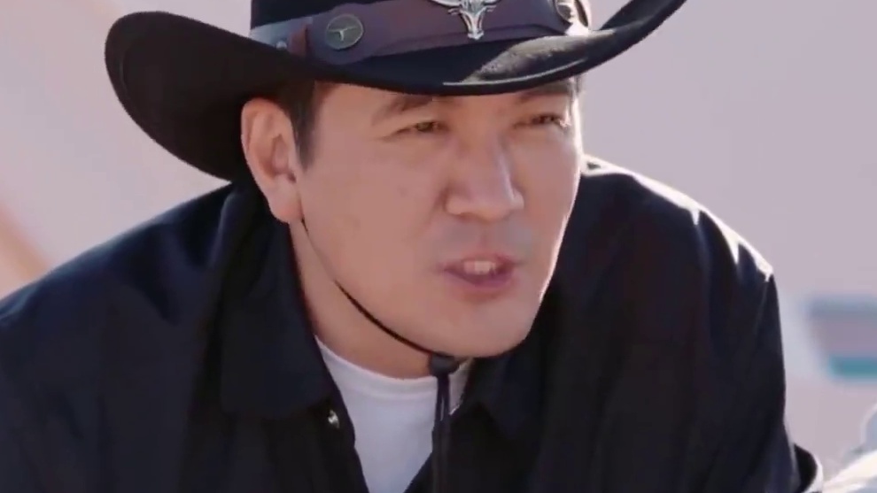 #杨子 这段话跟#麦琳 之前的“有很多富豪追”有很多相似之处，但#黄圣依 可不是#李行亮 啊