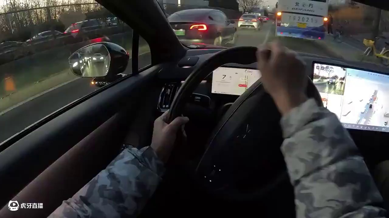 小鹏P7+第一视角试驾：710km 超长续航Max版 #POV #特斯拉model3 #小米su7 
