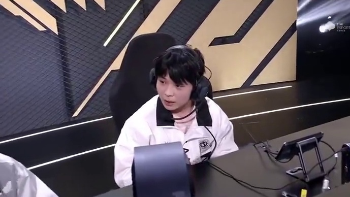 【2024S联赛年度总决赛】分赛段积分赛第三日2V竞速赛第二场
RSG vs WLG.EDGM
第九